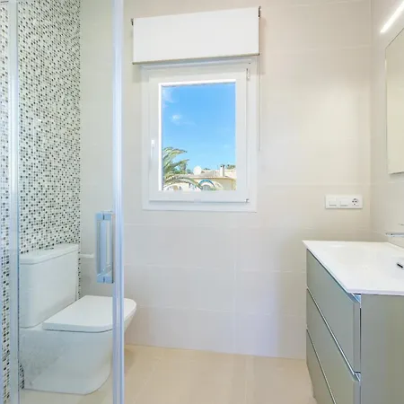 Cronos - Plusholidays * Ifach