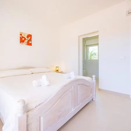 Cronos - Plusholidays Вілла Ifach