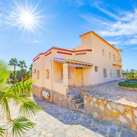 Villa Cronos - Plusholidays Ifach