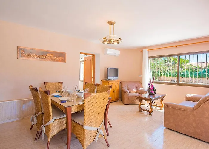 Villa Cronos - Plusholidays *