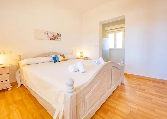 Cronos - Plusholidays *