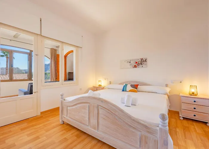 Cronos - Plusholidays *