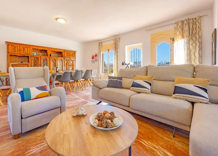 Cronos - Plusholidays